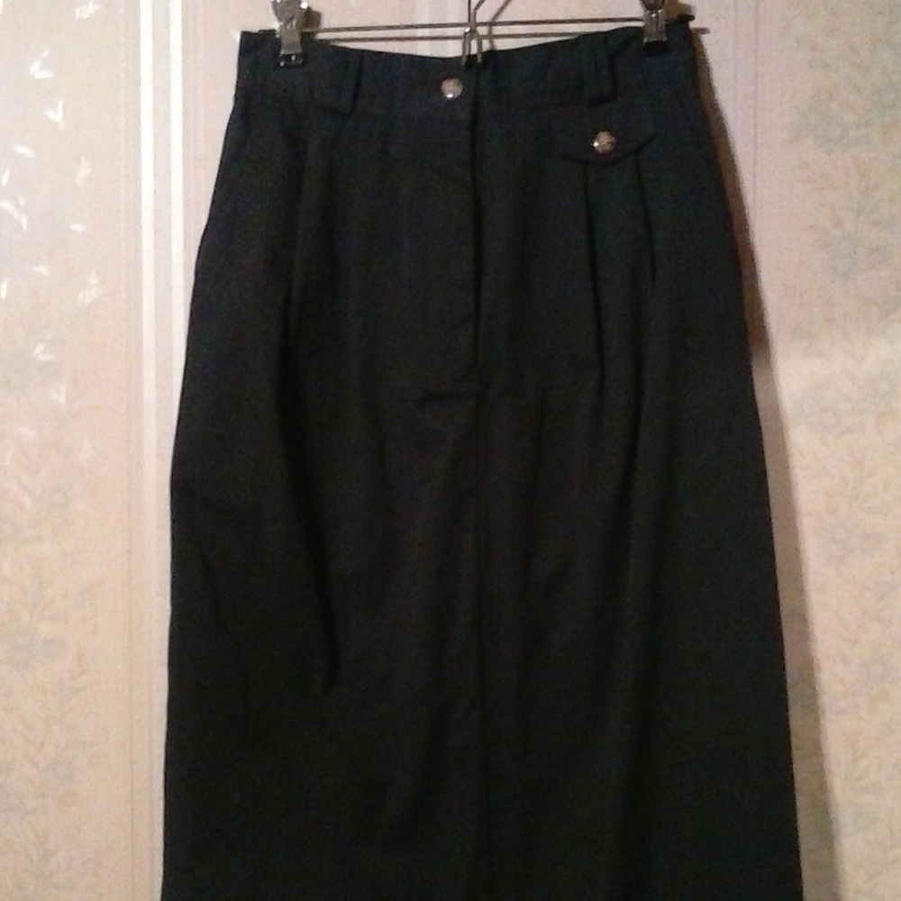 *BAXTER & WELLS WOMEN'S BLACK SKIRT